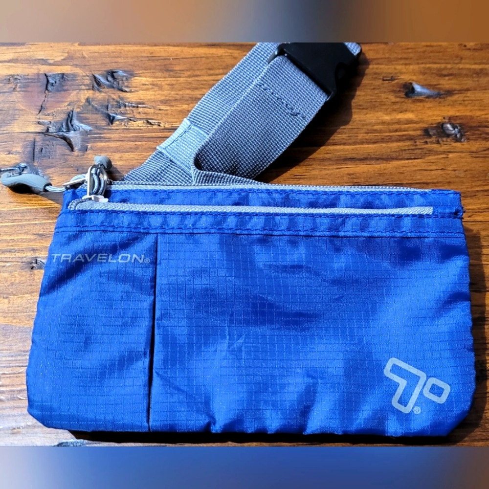 Travelon ,fanny pack.